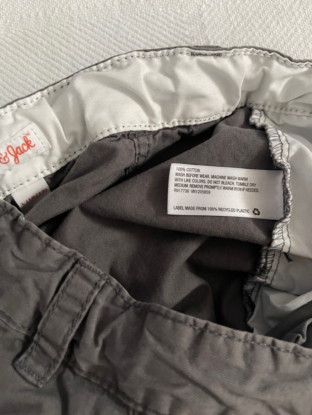 Lot of 3 boys Shorts - Tan and Gray - Picture 11 of 13